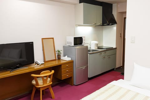 TV and multimedia, Kitchen or kitchenette, minibar