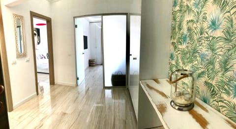 White Tower Mamaia - Private Apartment Condo in Constanta