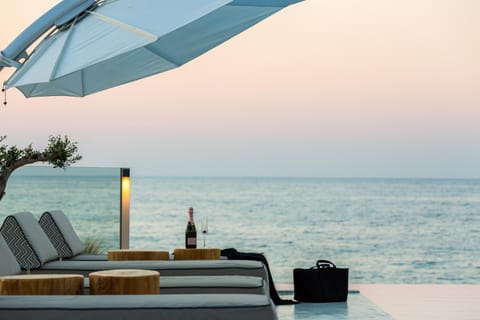 La Casa di Mare, Luxury Beach Front Villa, By ThinkVilla Chalet in Crete