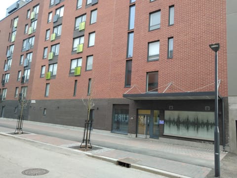 Property building, Street view