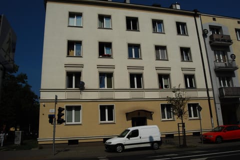 Apartament - Chelmska Apartment in Warsaw