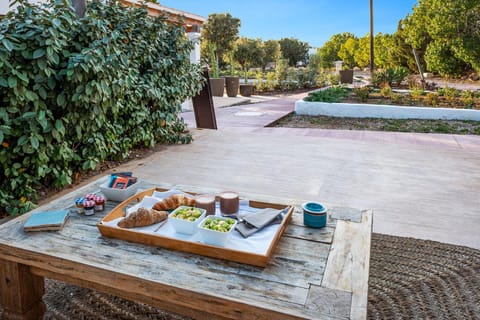 Garden, Balcony/Terrace