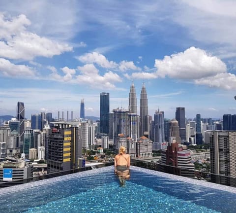 City view, Swimming pool