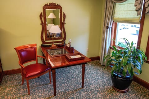 The Rose Hotel Hotel in Pleasanton