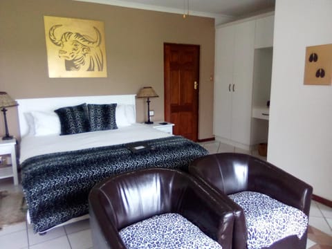 Happy Jackal Guest House Alojamiento y desayuno in Port Elizabeth