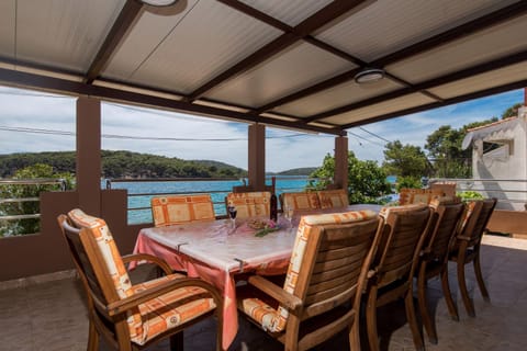 Balcony/Terrace, Dining area