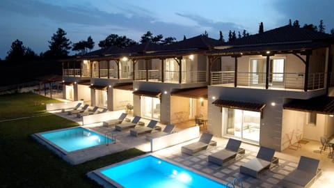 Swimming pool, Inner courtyard view