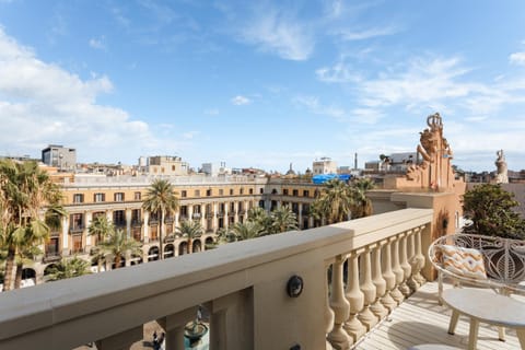 DO Plaça Reial powered by Sonder Hotel in Barcelona