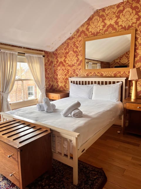 Ullet Suites Bed and Breakfast in Liverpool