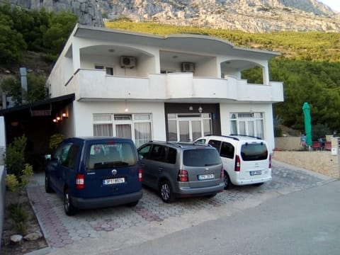 Apartmani Blazevic Condo in Split-Dalmatia County