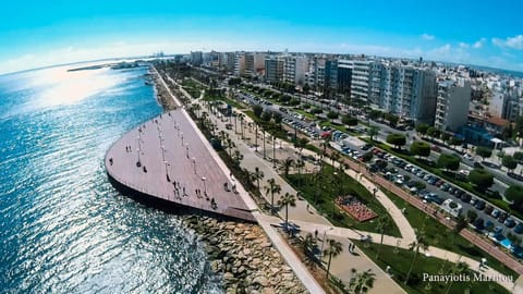 Kermia Court - Beach-front, modern 2 bedroom -sleeps 6 Condo in Limassol City