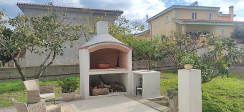 BBQ facilities, Garden