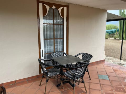 Patio, Balcony/Terrace, Seating area