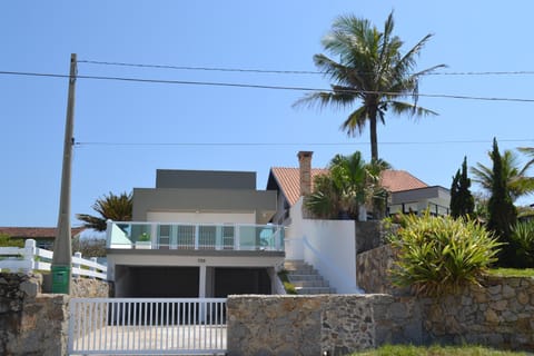 Casa Lady - Frente para o MAR Maison in Itanhaém