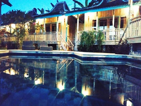 Golden Hill Cottage Nusa Penida Campingplatz /
Wohnmobil-Resort in Nusapenida