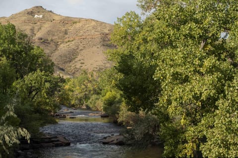Natural landscape, Hiking