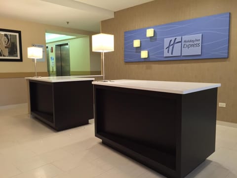 Holiday Inn Express Chicago NW - Arlington Heights, an IHG Hotel Hotel in Arlington Heights