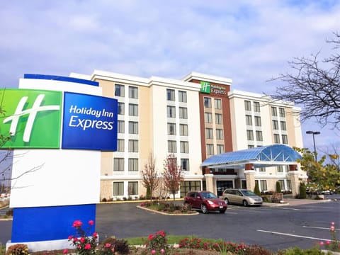 Holiday Inn Express Chicago NW - Arlington Heights, an IHG Hotel Hotel in Arlington Heights