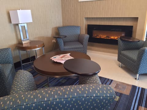 Holiday Inn Express Chicago NW - Arlington Heights, an IHG Hotel Hotel in Arlington Heights