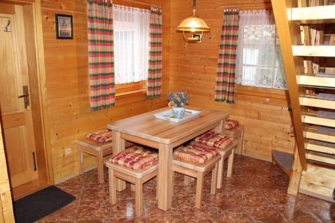 Apartmány a Chalupa Tara Appartement-Hotel in Lower Silesian Voivodeship