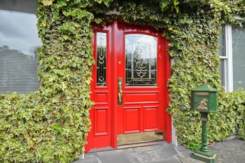 Ash Grove House Bed and Breakfast in Galway
