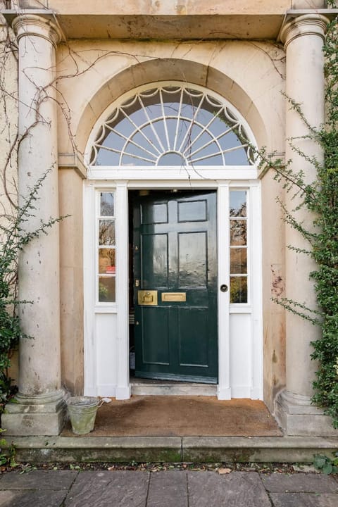 Drylaw House, Grade A Listed Mansion near City Centre House in Edinburgh