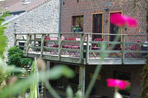Property building, Balcony/Terrace, Garden view