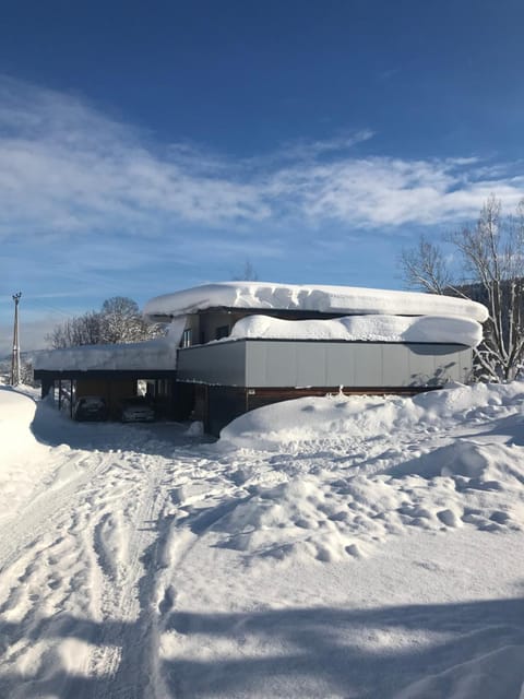 Property building, Winter