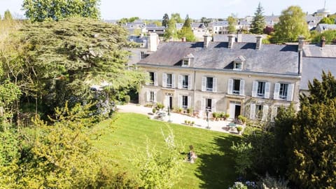 Facade/entrance, Bird's eye view, Garden