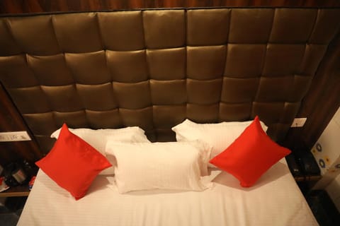 Hotel Holydon Hotel in West Bengal