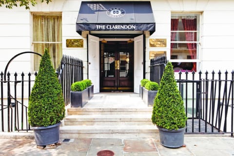 Facade/entrance, Facade/entrance