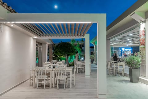 Plaza Pallas Appart-hôtel in Peloponnese, Western Greece and the Ionian