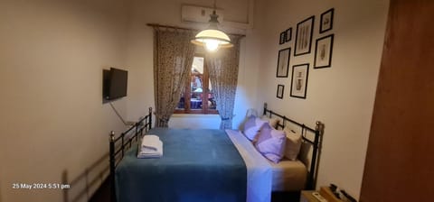 Petro's Antique House Vacation rental in Nicosia City