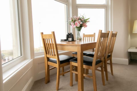 Dining area, Sea view