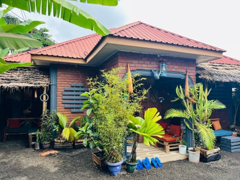 Property building, Spring, Garden view