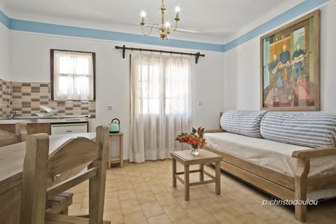 Philoxenia Apartments Apartment hotel in Karpathos