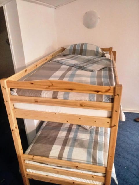 bunk bed