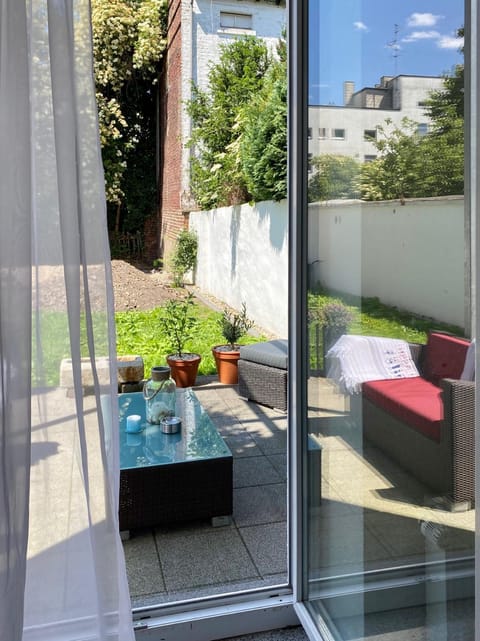 Patio, Garden, Balcony/Terrace