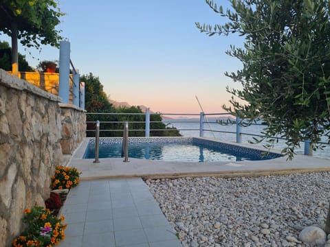 Villa sea oasis Ratac House in Dubrovnik-Neretva County