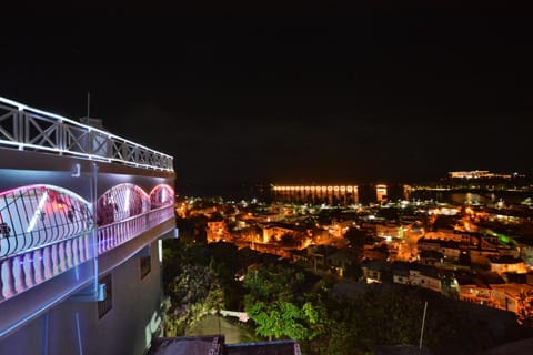 City view, City view, Landmark view, Landmark view, Sea view, Sea view