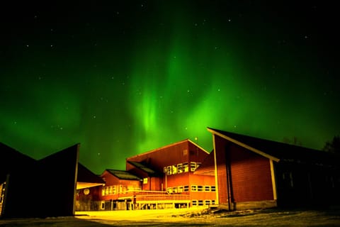 Property building, Facade/entrance, Spring, Night, Winter, View (from property/room), Balcony/Terrace, Evening entertainment, Autumn, On site, Sea view