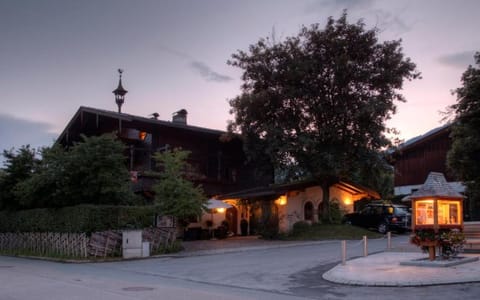 Property building, Night, Neighbourhood, Street view