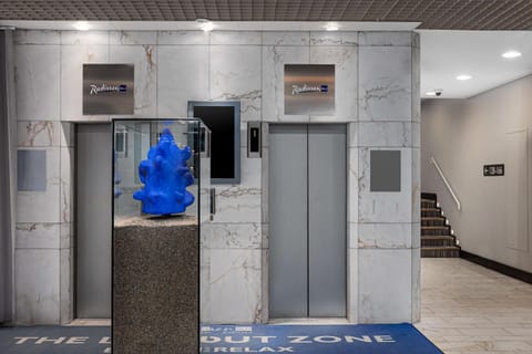 Lobby or reception, elevator