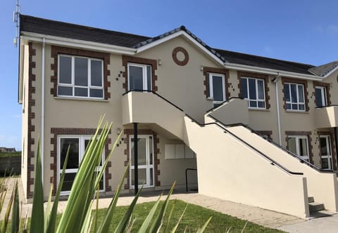 Kilkee Holiday Homes (GF - Sleeps 5) House in County Clare