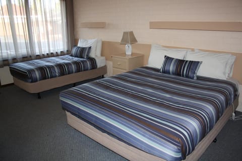 Raglan Motor Inn Motel in Warrnambool