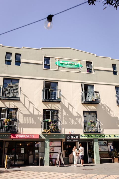Boardrider Backpackers and Budget Motel Hostel in Manly