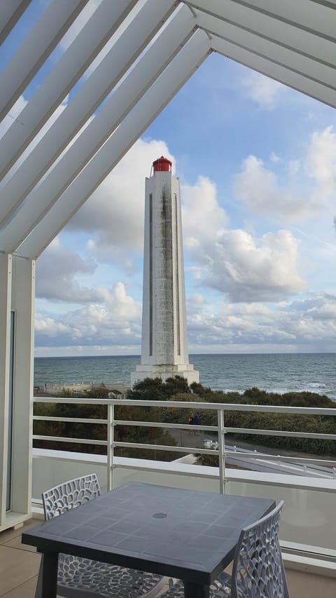 Natural landscape, View (from property/room), Balcony/Terrace, Sea view