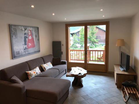 Bel appartement 6 pers, terrasse, garage, animaux admis - FR-1-445-34 Apartment in Montgenèvre