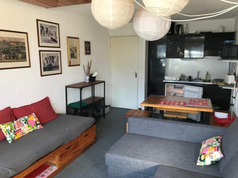 Appartement 6 pers., proche pistes et commerce, parking privé, animaux acceptés - Montgenèvre - FR-1-445-98 Apartment in Montgenèvre