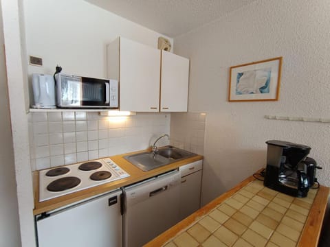 Appartement skis aux pieds pour 6 pers., animaux admis, vue sur les pistes - FR-1-445-99 Apartment in Montgenèvre
